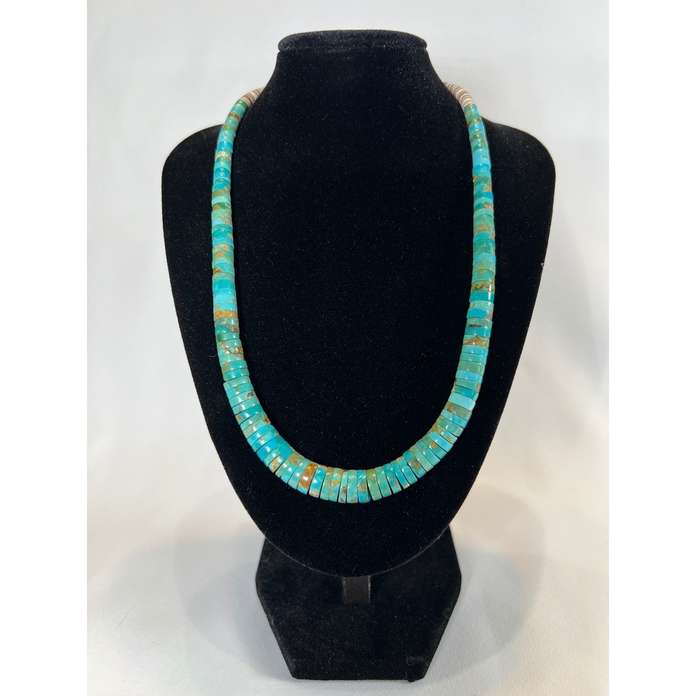Vintage Turquoise Heishi Bead Necklace Shell Accents Southwestern Boho 17 Inch